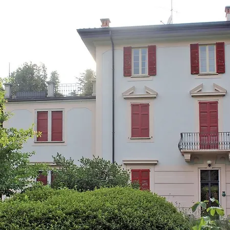 Appartamento Elegant In With Terrace And Lake View *